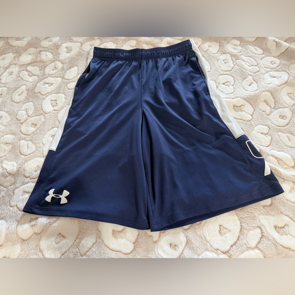 #44 Boys GUC UA Under Armour Navy White Shorts YL Youth Large